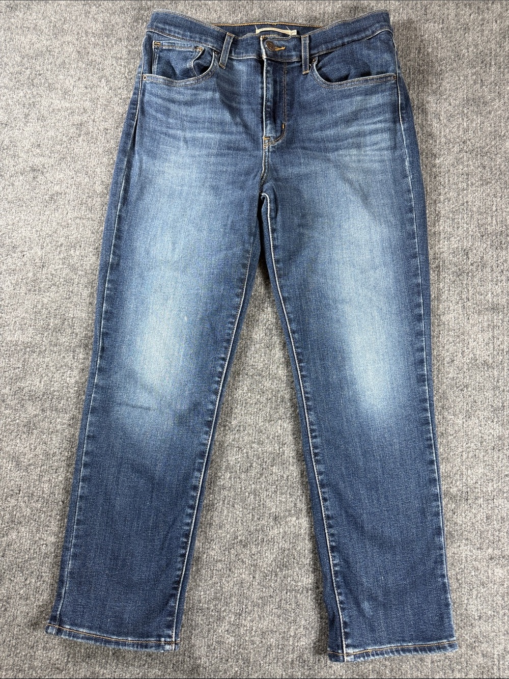 Levi's Women's 724 High Rise Straight Crop Jeans
